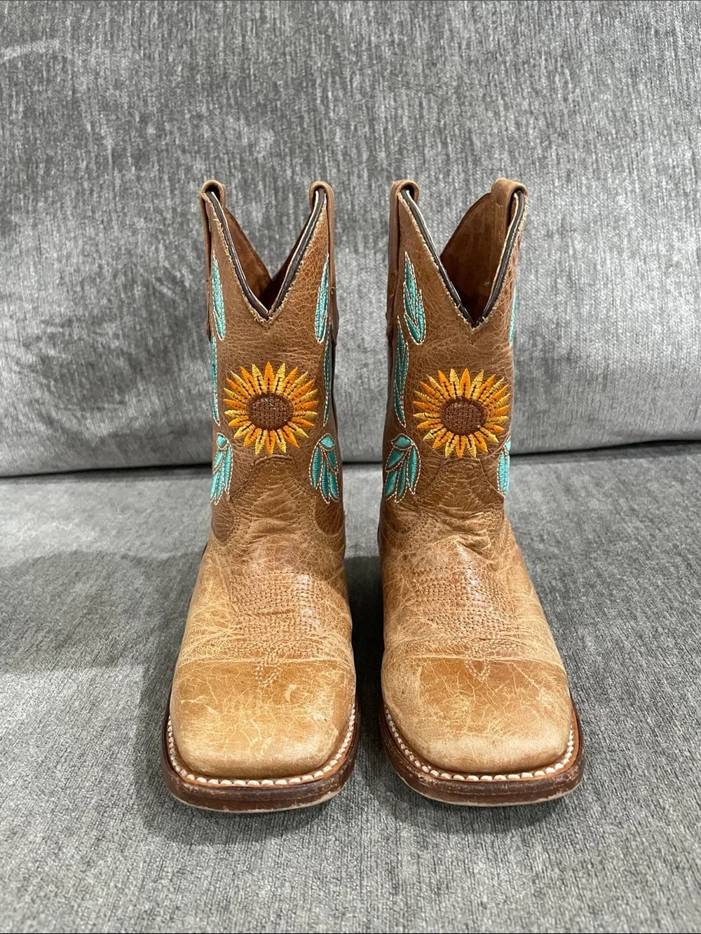 Girls Leather Floral Embroidered Cowboy Boots Size 17.5 Mexico (10.5 US)